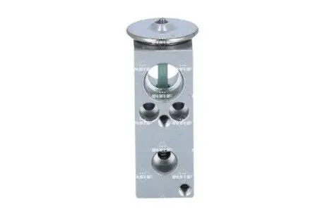 Автозапчасть NRF 38533