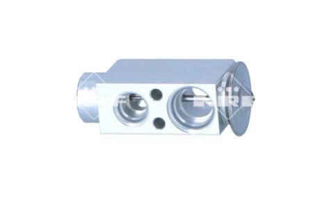 Автозапчасть NRF 38490