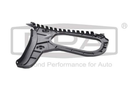 Направляющая заднего бампера левая Audi A3 (13-16) DPA 88071886002