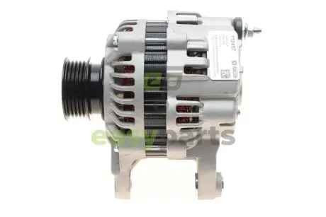 Генератор Renault Clio/Kangoo 1.5 dCi 01- (14V/110A) = 112457 CARGO F 032 112 457