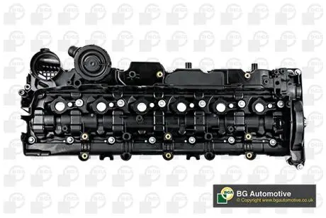 Крышка клапанов BMW 5 (F10)/3 (E90/F30) 3.0D 07- (N57) D30 BGA RC0912