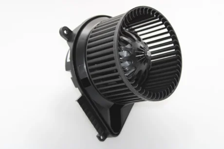Моторчик печки MB Sprinter 901-904 96-06 Valeo 884672