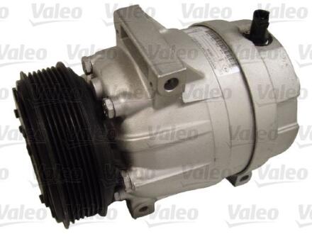 Компресор кондиціонера Valeo 813634
