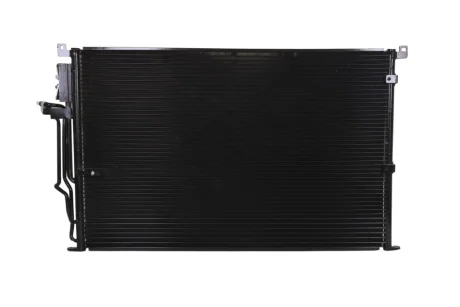 Радиатор кондиционера Audi A8 2.8-4.2/4.2TDI 02-10 KAMOKA 7800619