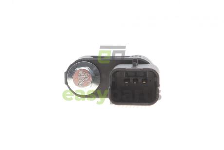 Автозапчасть NRF 754038