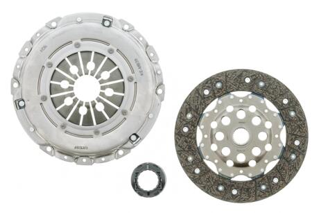Комплект зчеплення MB C-class (W202)/E-class (W210) 95-02, M104,M111,M112, OM605,OM611 AISIN KEMB39