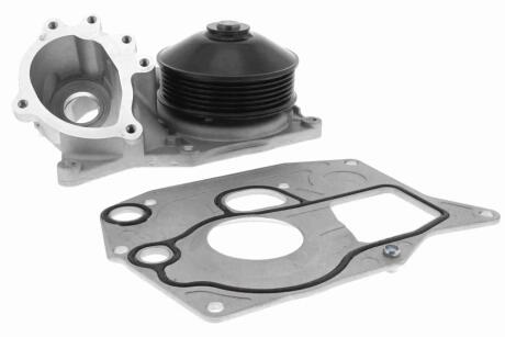 Помпа води BMW X3 (F25)/X5 (F15/F85) 14-18, B47 D20 A VAICO V2050066