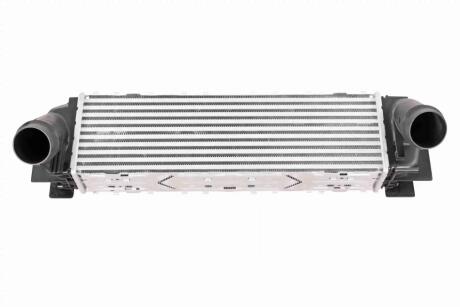 Радіатор інтеркулера BMW X3 (F25)/X4 (F26) 1.6/2.0/2.0D 10- VEMO V20600039