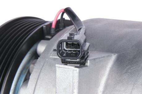 Компресор кондиціонеру Valeo 716680