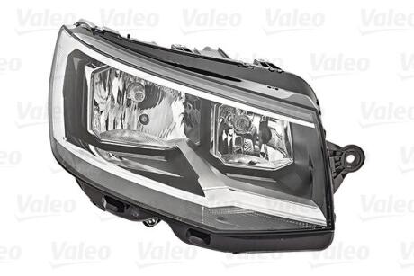 Фара автомобільна Valeo 046713