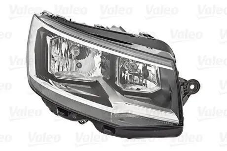 Фара автомобільна Valeo 046713