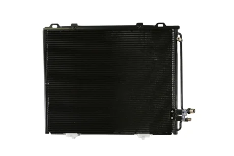 Радиатор кондиционера MB E-class (W210) 2.0-5.4 95-03 KAMOKA 7800492