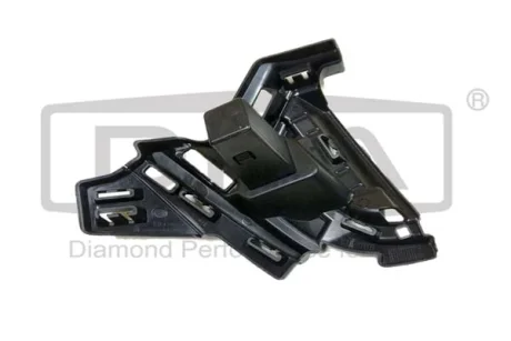 Кронштейн переднього бампера лівий DPA 88071902702