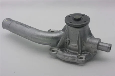 Насос водяной двигателя GMB GWM26A