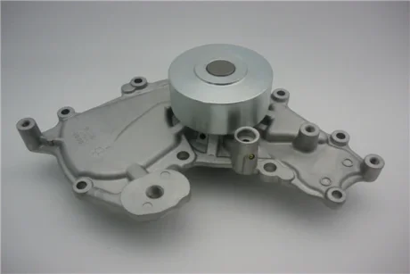 Насос водяной двигателя GMB GWHO25A