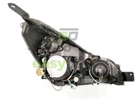 Фара передняя в сборе SUBARU 84001AJ051