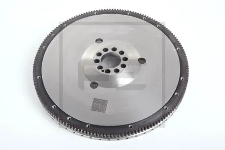 Маховик PE AUTOMOTIVE 03042600A