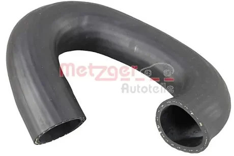 PRZEWрD INTERCOOLERA FIAT 1.3M-JET 500C/PANDA 12- METZGER 2400793